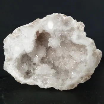 200-250g natūralus Baltasis agatas geode kristalų sankaupos gausybės ragas feng shui Dekoratyvinis akmuo, akmenys