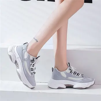 2020 m. pavasarį ir rudenį naujos mados tėtis batai moteriška banga storio apačioje padidėjo laukinių laisvalaikio sportiniai bateliai X111