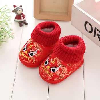 2021 naujųjų metų kinijos kūdikių bateliai mielas kūdikis batai tigro galva batus neslidžiais vaikiška avalynė satin bateliai