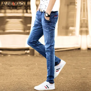 Naujas 2021 Mados Džinsinio džinsus vyrų madingo prekės ženklo Plonas kojų tendencija korėjos rudens ir žiemos modeliai visas rungtynes, vyriški, jaunimo kelnės