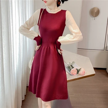 Padaryti, kad prancūziška raudona ilgomis rankovėmis megzti suknelę yra naujo dizaino jausmas, mažas juosmens rodo, plonas moteris