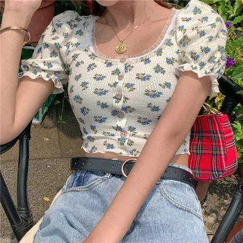 Vasarą nauju Moterų Mados Gėlių Spausdinti Burbulas Rankovės Nėrinių Megztinis marškinėliai Saldus Vintage Stiliaus Pasėlių Viršuje esančius Mygtukus Streetwear